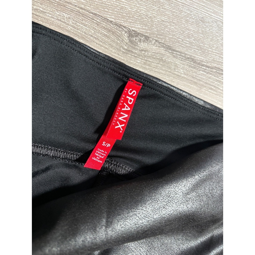Spanx S Faux Leather Moto Leggings Very Black High Rise Ribbed Whimsigoth Active - Picture 3 of 9